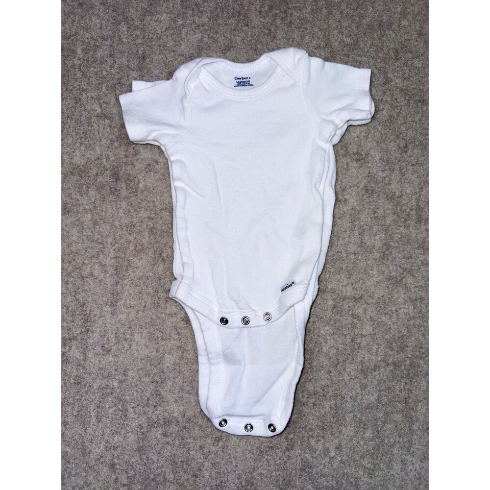 Gerber Unisex Baby White Onesies 3-6 Months Set Of 2 EUC